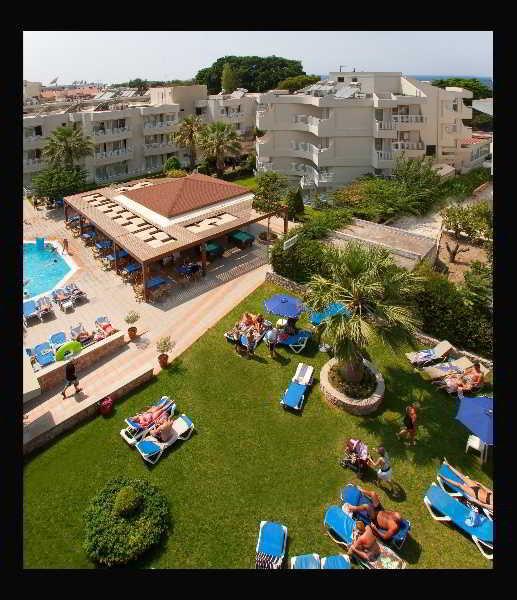 Blue Eyes Aparthotel