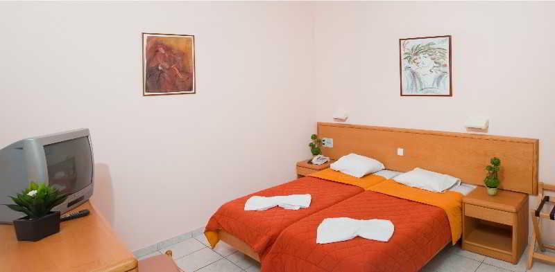 Aparthotel Blue Eyes 2*